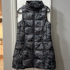 Women’s Camo Vest
